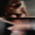Women Ulen, looking for